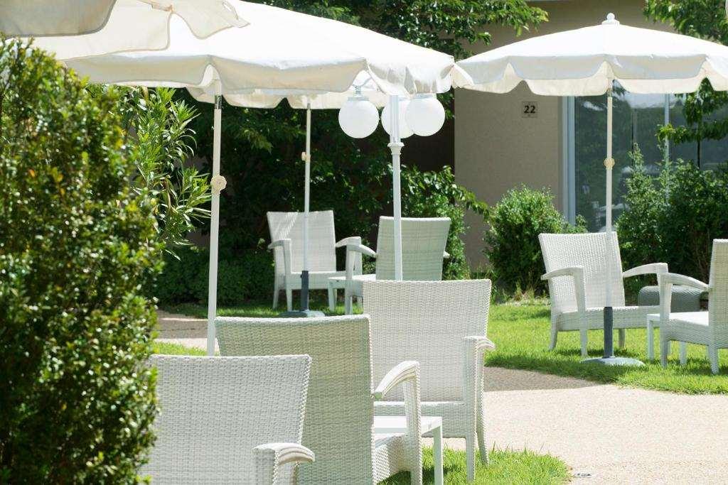 Logis Auberge Bienvenue Doue-la-Fontaine Restaurant photo