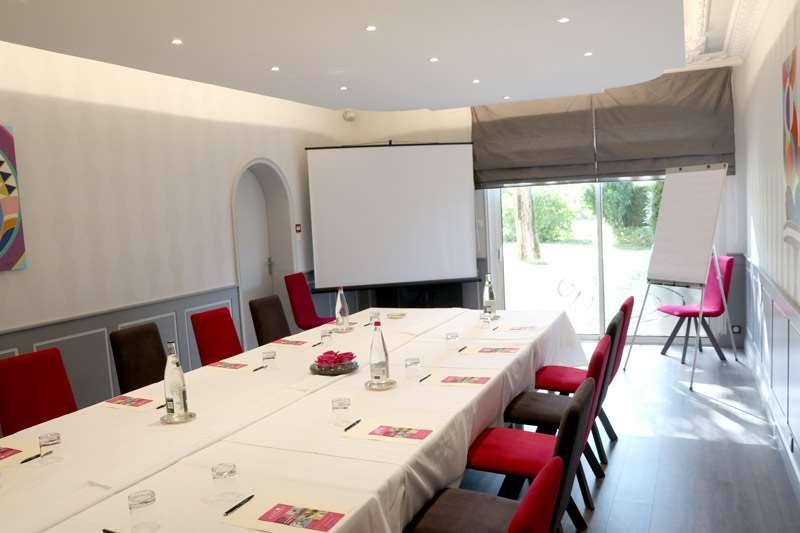 Logis Auberge Bienvenue Doue-la-Fontaine Facilities photo